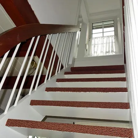 Ferienhaus Ringwall 70 *